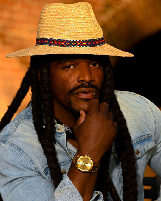 The Fayetteville - Unisex Gold Stainless Steel Bracelet, 44mm