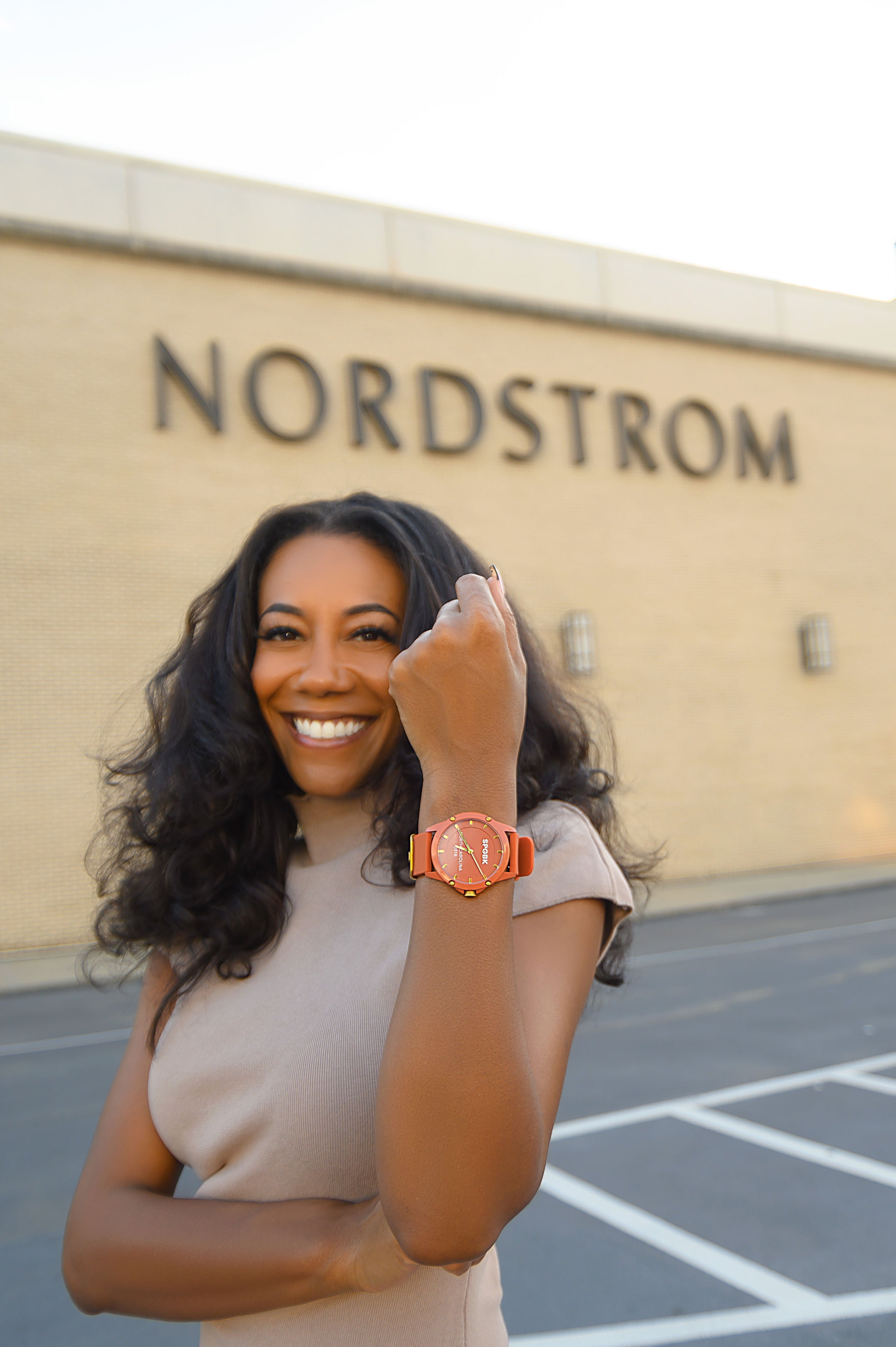 The Cougar (Pumpkin) – Springbreak Watches