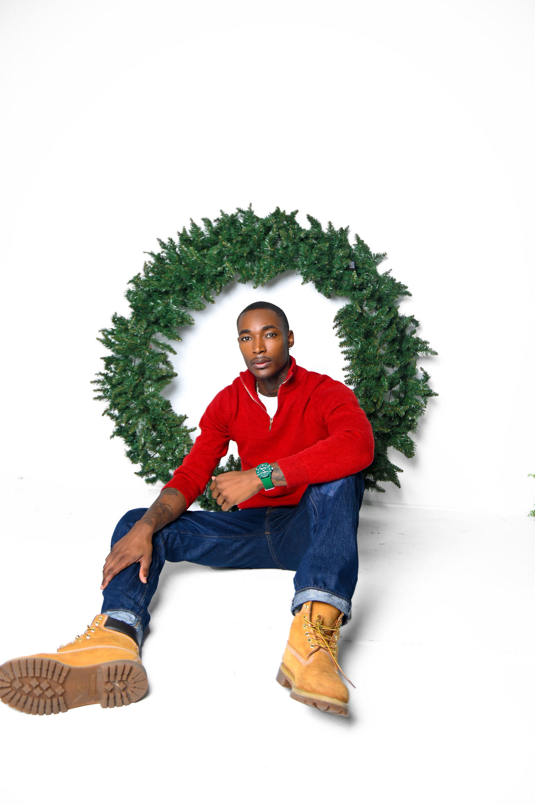 The Mistletoe, Holiday Green & White Unisex 44mm